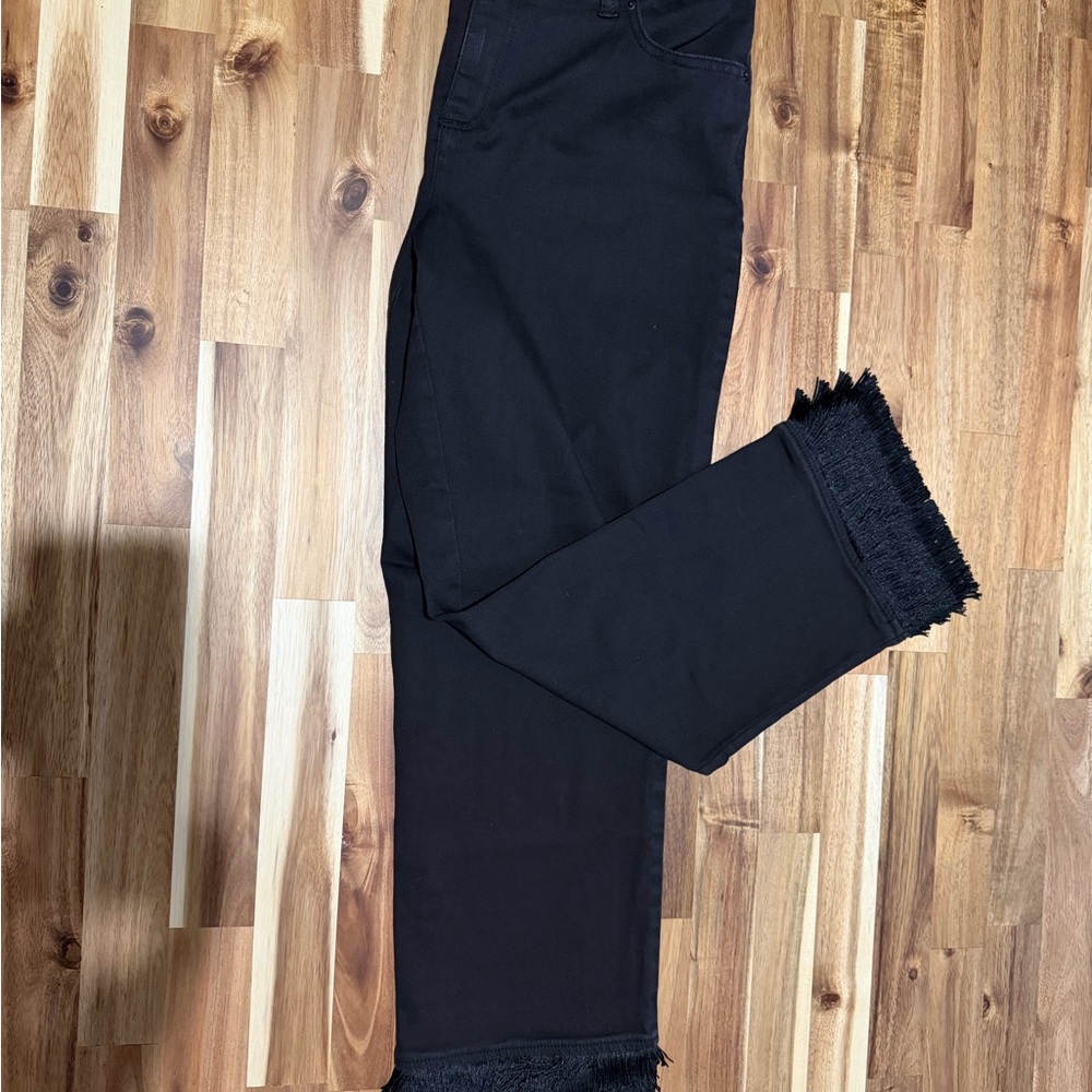 INC International Concepts Black Cropped Jeans with Frayed Hem